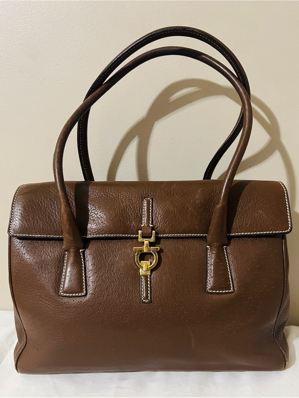 VINTAGE Salvatore Ferragamo Gancini Brown Leather Shoulder Bag